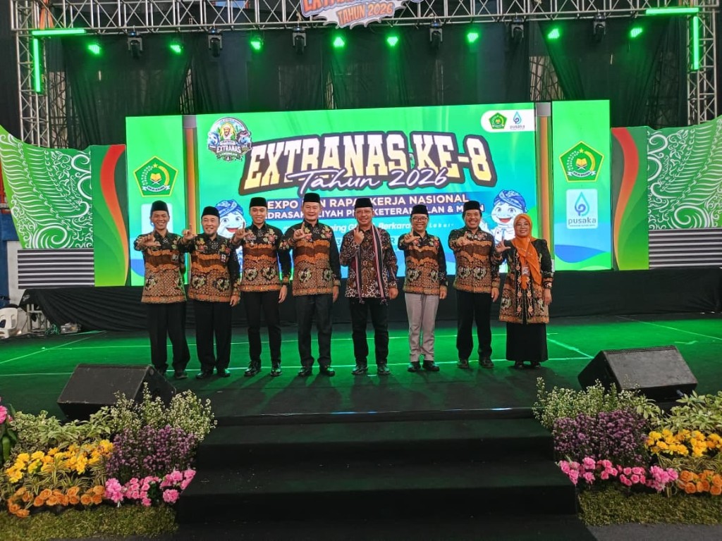 EXTRANAS 2026 Dibuka Meriah, MA Fathul Hidayah Ikut Ambil Bagian di Lamongan